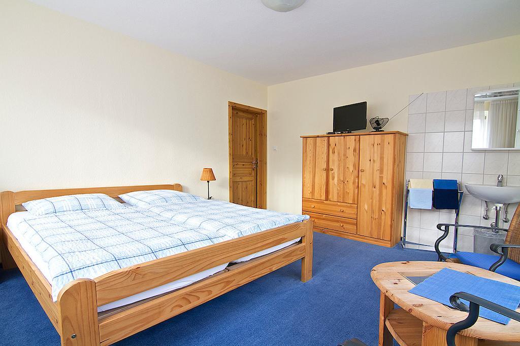 Hotel Schoenfeld BRE Pokoj fotografie